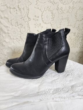 UGG Black Leather Block Heel Chelsea Booties
